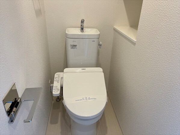 レオンコンフォート池田山の物件内観写真